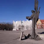 Lägenhet 8 Pietro Al Wyzwolenia