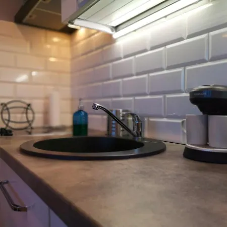 8 Pietro Al Wyzwolenia