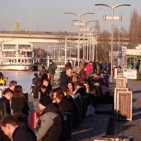 8 Pietro Al Wyzwolenia Apartament Szczecin