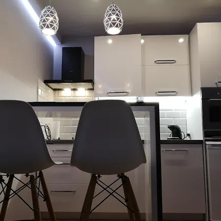 8 Pietro Al Wyzwolenia