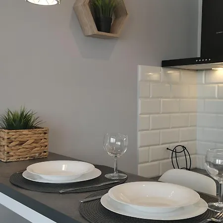 8 Pietro Al Wyzwolenia