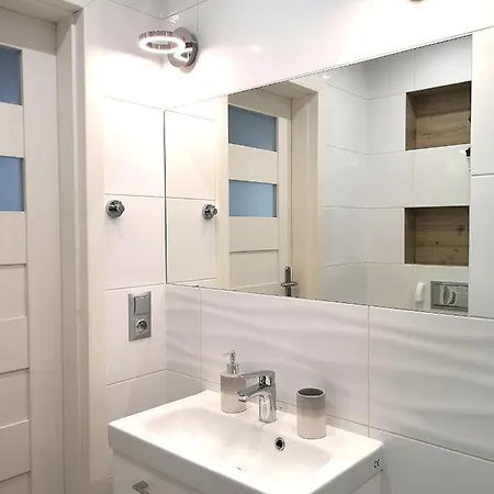 8 Pietro Al Wyzwolenia Apartament Szczecin