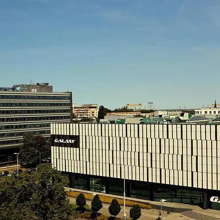 8 Pietro Al Wyzwolenia Szczecin